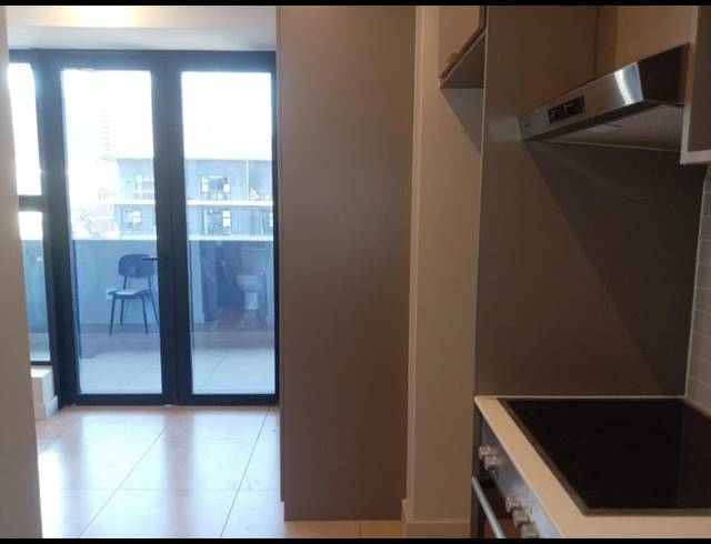1 BEDROOM APARTMENT FOR SALE IN SANDOWN